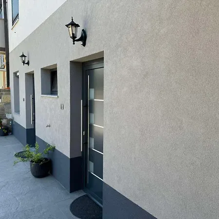 Ivano&ivona Apartamento *