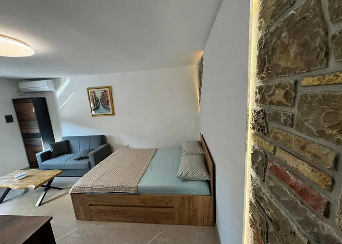 Ivano&ivona アパート イゾラ