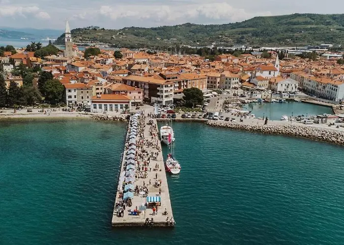 Ivano&ivona Daire Izola